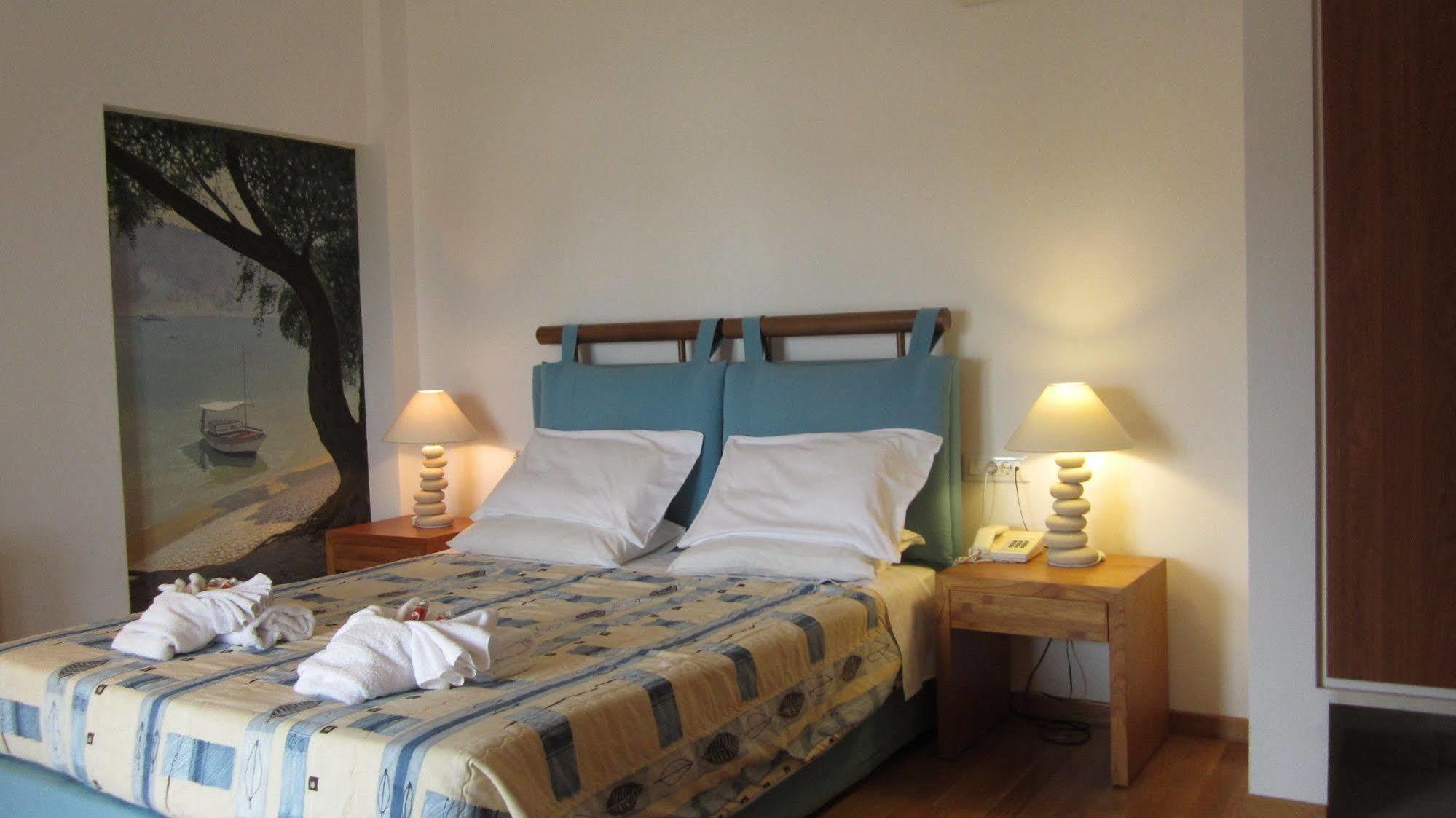 Ionian Princess Suites Hotel Acharavi  Dış mekan fotoğraf